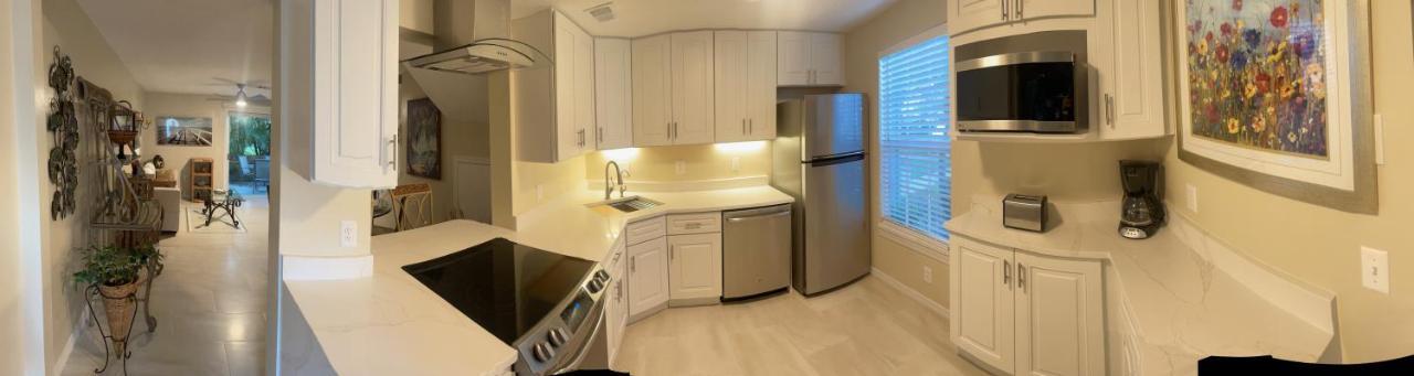 Coastal Townhome In Jupiter 1 Mile To Beach! Eksteriør bilde