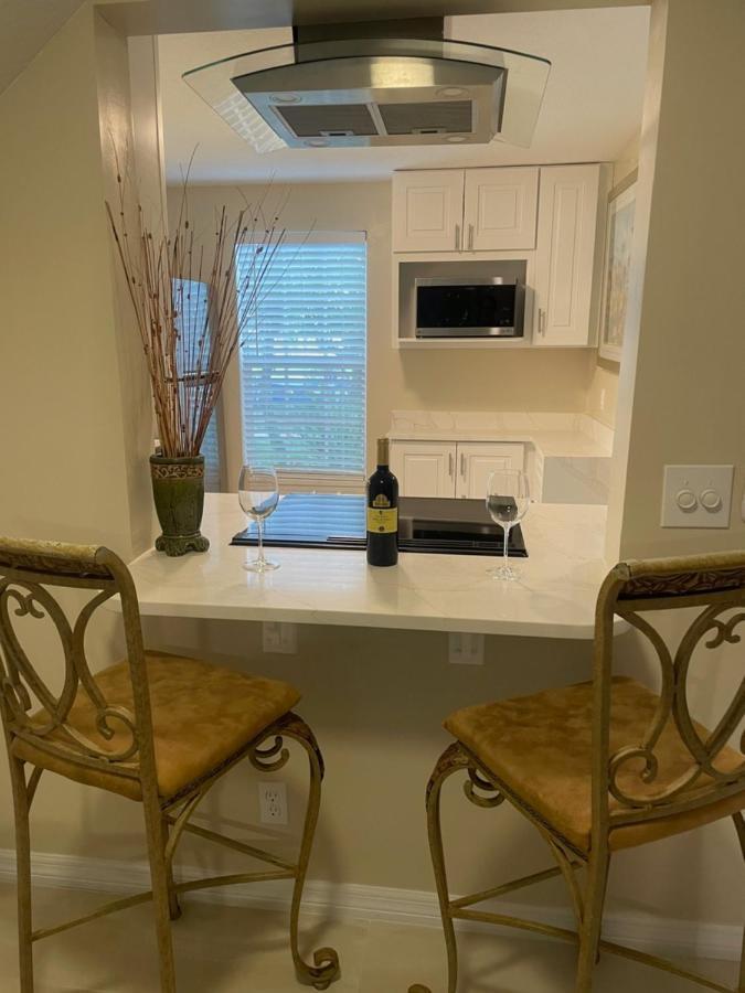 Coastal Townhome In Jupiter 1 Mile To Beach! Eksteriør bilde